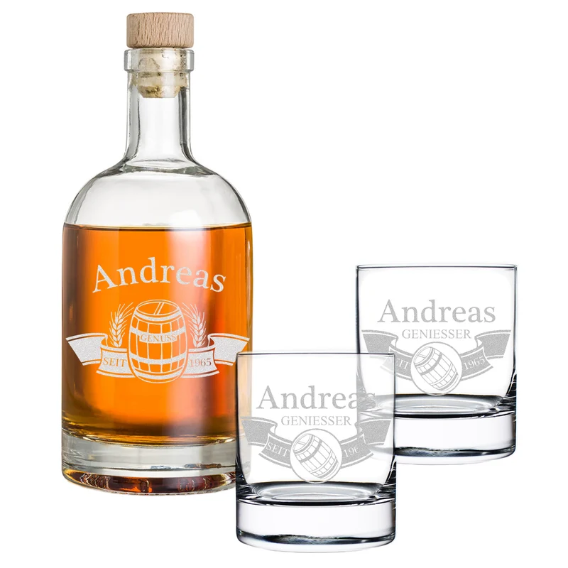 3-teiliges Whisky-Set mit personalisierter Gravur - Inhalt: Flasche 700 ml & 2 Whiskygläser 320 ml