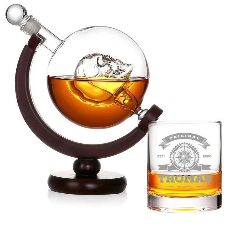 Whisky Totenkopf Dekanter 850 ml & Whiskyglas 320 ml mit Gravur - Original Exklusive