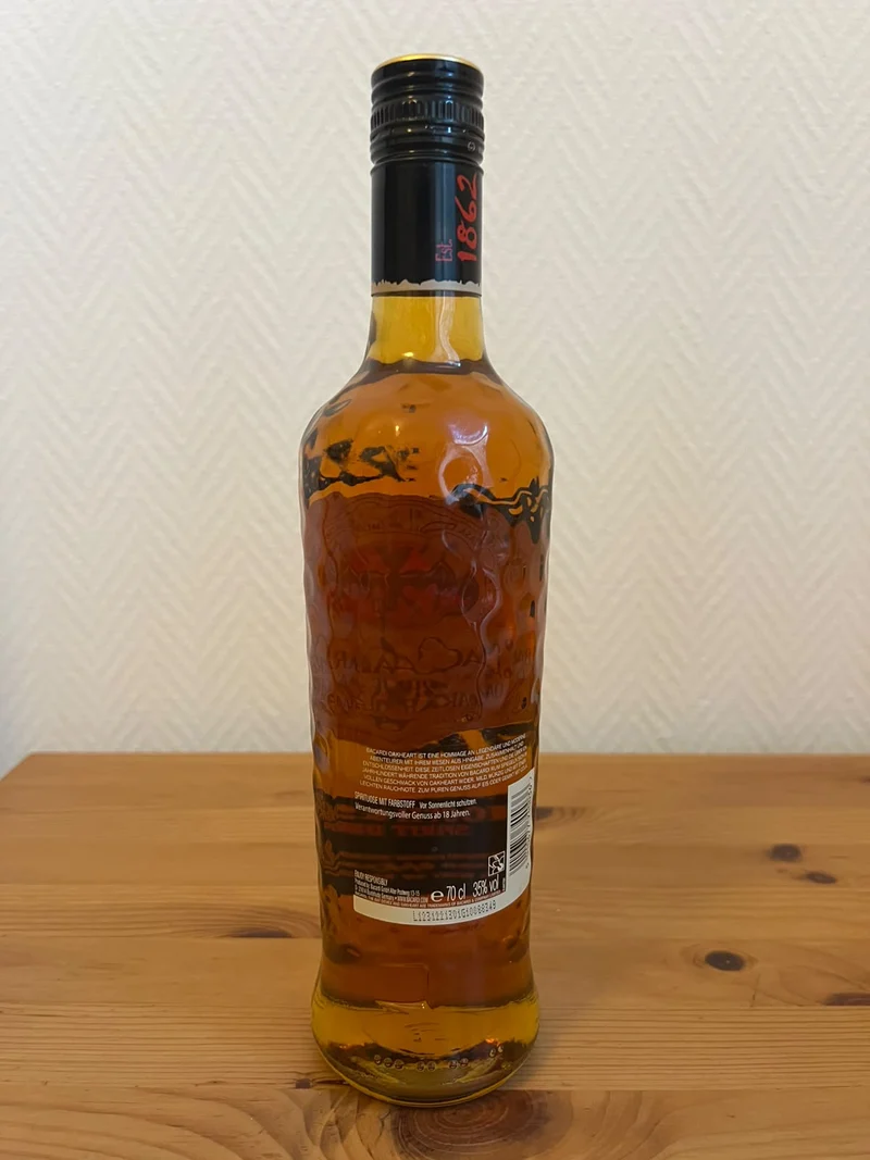 Bacardi Oakheart 0,7l 35% vol. Rum Sonderedition american oak