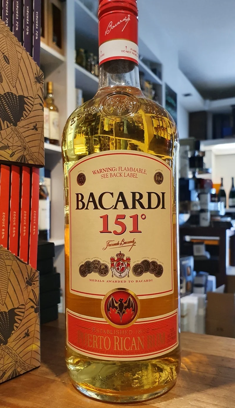 X Bacardi 151 1990s 1,0l 75,5% vol. Puerto Rico Rum Sonderedition