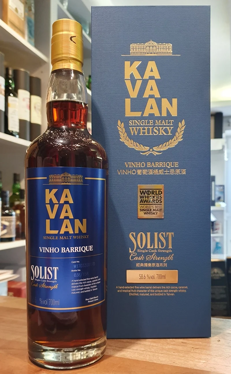 Kavalan Solist Vinho Barrique 2017 single cask 0,7l 58,6 % cask Taiwan Whisky 30117D eckig