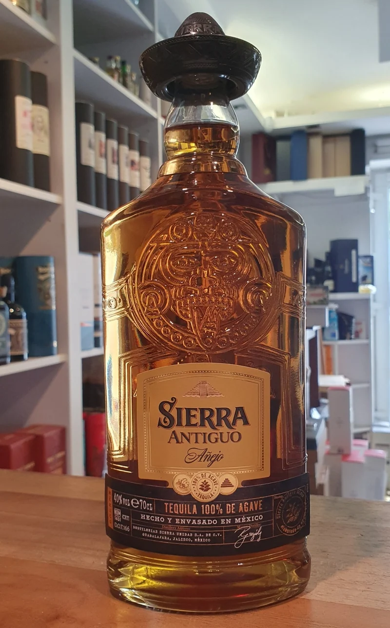 X Sierra Antiguo Anejo 100% Agave Tequila 0,7l 40% vol. Mexico
