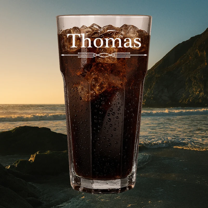 Personalisiertes Cocktailglas 480 ml mit Gravur - mit Namen