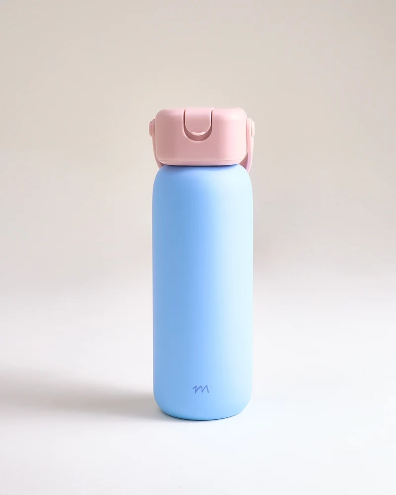 Lola Trinkflasche hellblau