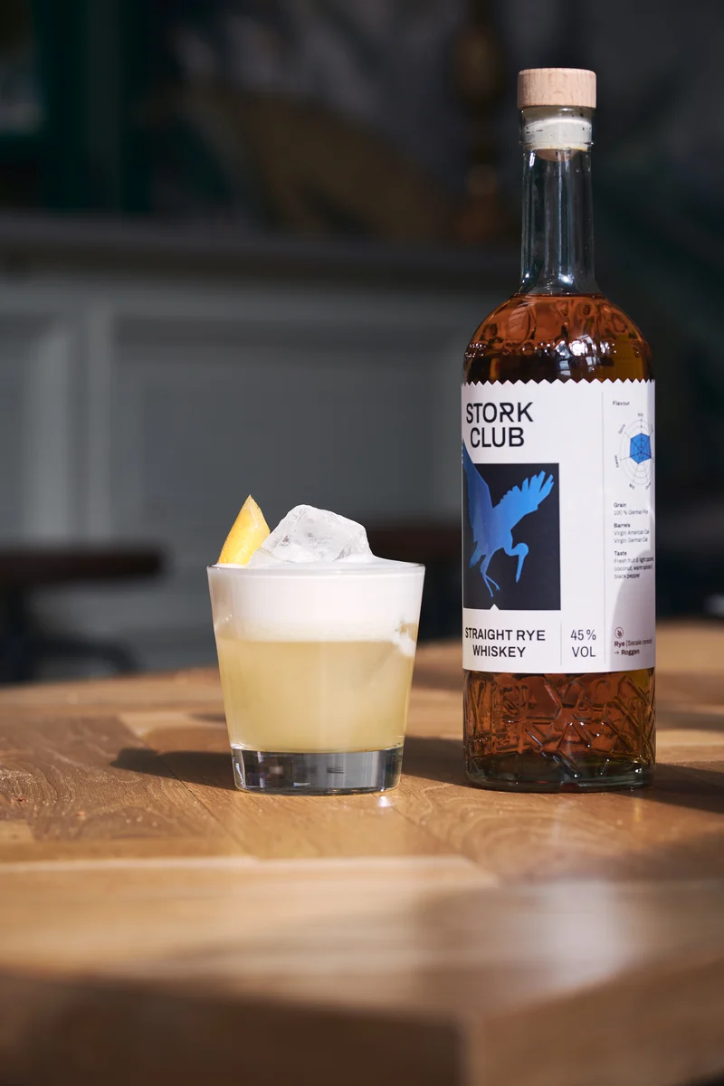 STORK CLUB STRAIGHT WHISKEY I 45% I 700ml