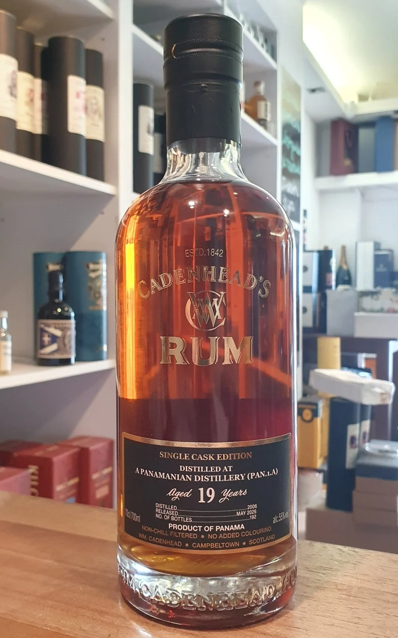 Cadenhead´s Rum Panama 19 y single cask PAN.1.A 2026 55 % vol. 0,7l