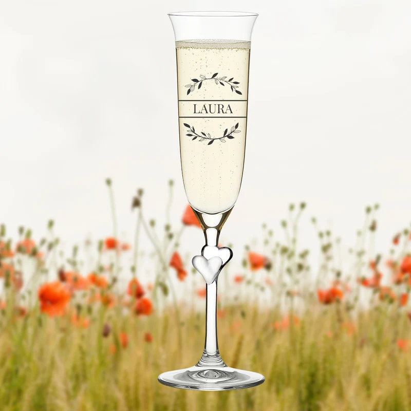 Sektglas 175 ml weiß mit Namen - ideal als Geschenk