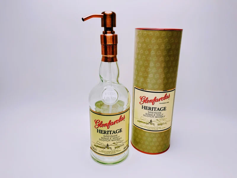 Whisky-Seifenspender Glenfarclas | Upcycling Pumpspender aus Glenfarclas Whiskey Flaschen | Nachfüllbar mit Seife | Bad Deko | Geschenk
