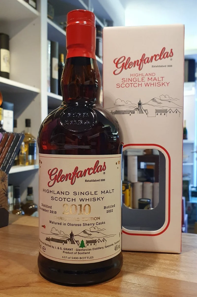 X Glenfarclas 2010 2022 Christmas Edition 0,7l 46% vol. single malt scotch whisky
