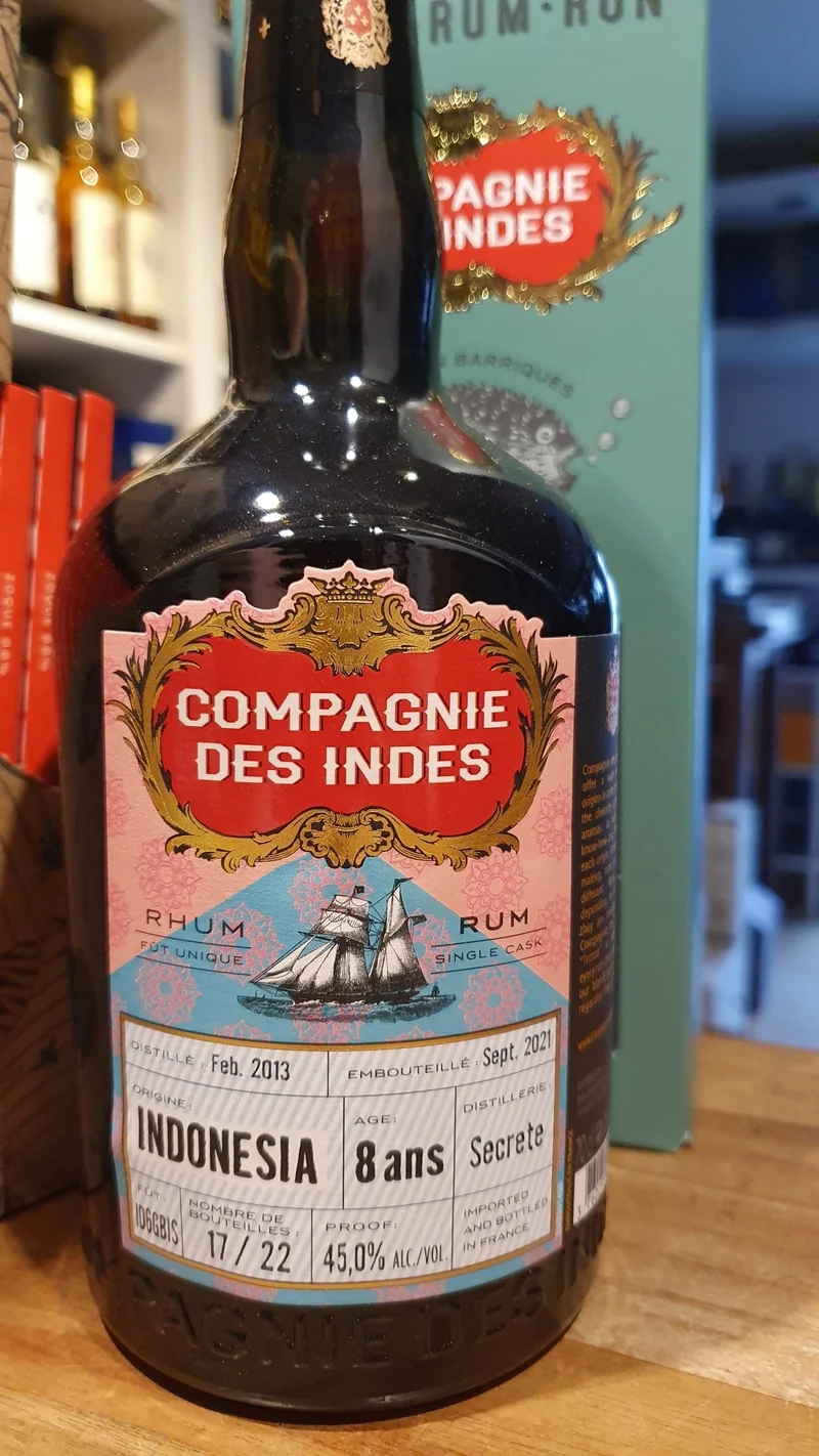 Compagnie de indes Indonesia 2013 8 y Secrete Dist. 0,7l 45% vol. Single Cask RUM CDI