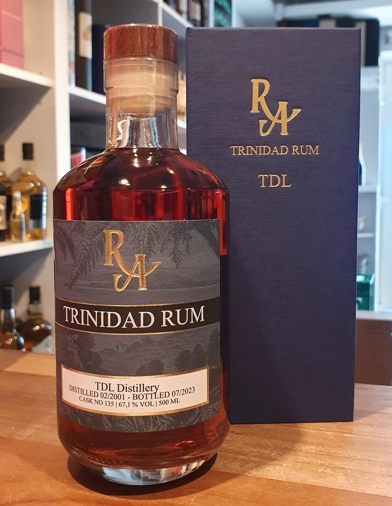 X RA Trinidad TDL 2001 2023 s #135 0,5l 67,1%vol. single cask Rum Artesanal