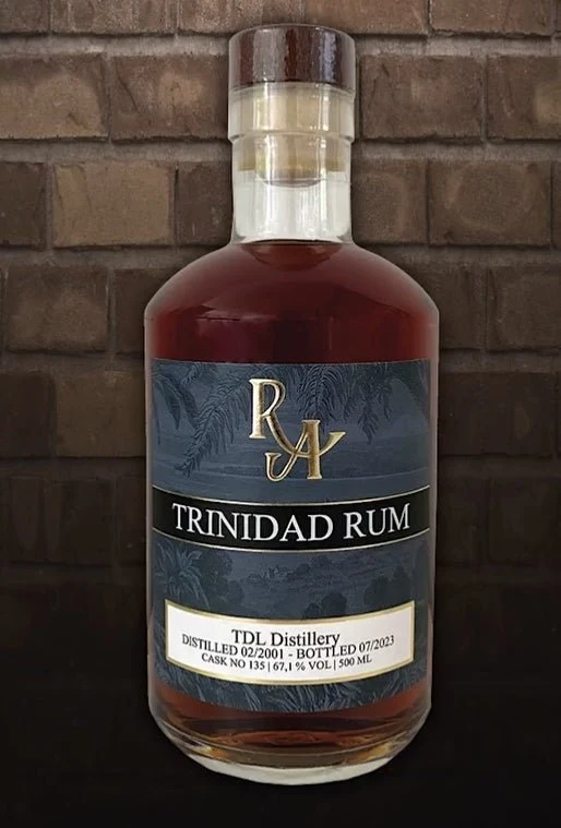 X RA Trinidad TDL 2001 2023 s #135 0,5l 67,1%vol. single cask Rum Artesanal