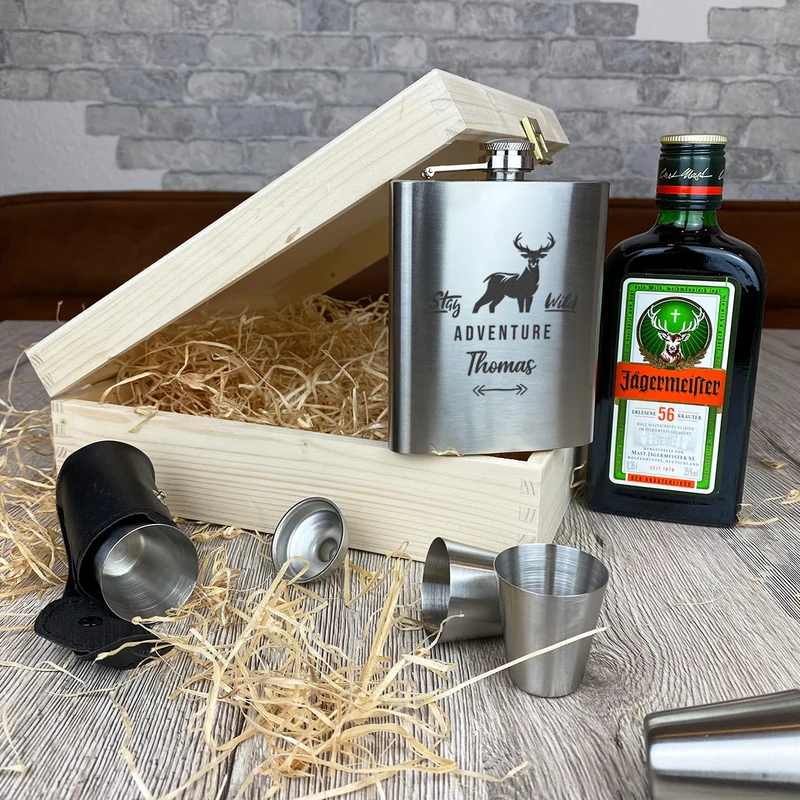3-Teiliges Geschenkset mit Jägermeister & Flachmann