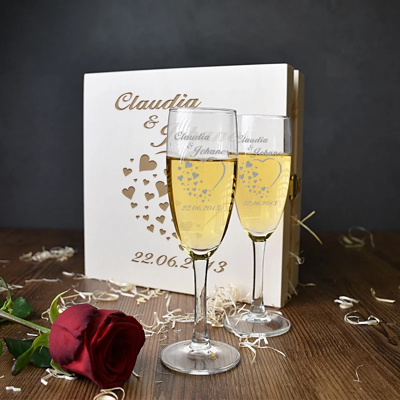 4-teiliges Sekt-Set Hochzeitsgeschenk "Herz" mit Gravur