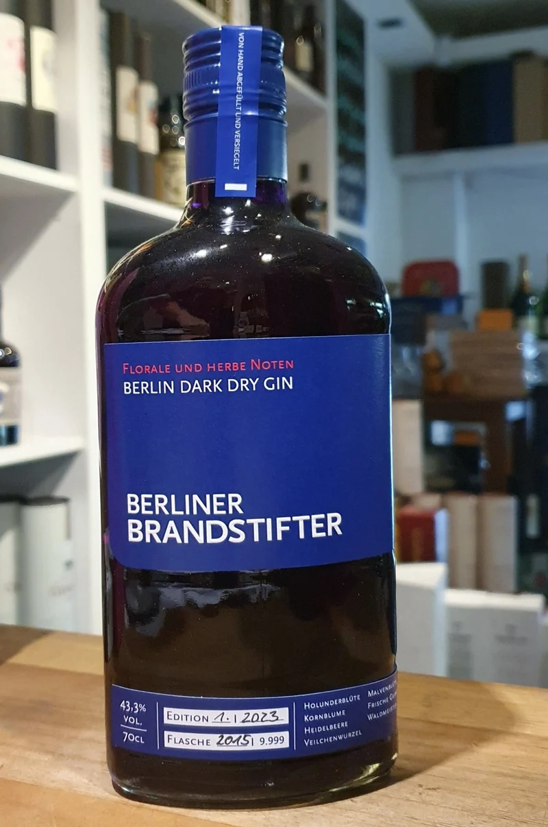 Brandstifter Dark Edition 1 2023 Gin 0,7l 43,3%vol.