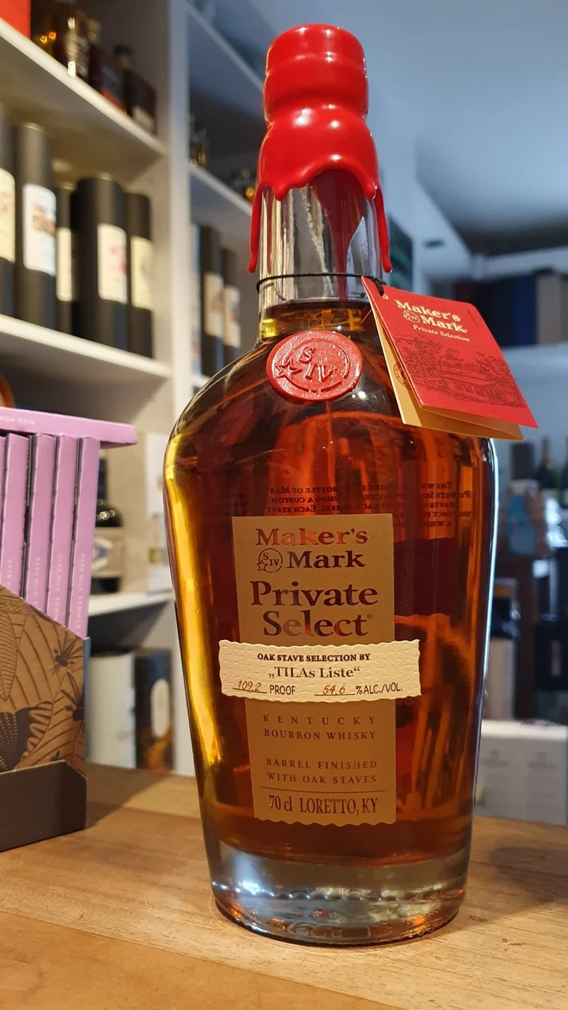 X Makers Mark Single Barrel 2023 Tila Private Select Oak Stave cask strength 0,7l 54,6% vol. Bourbon Whiskey