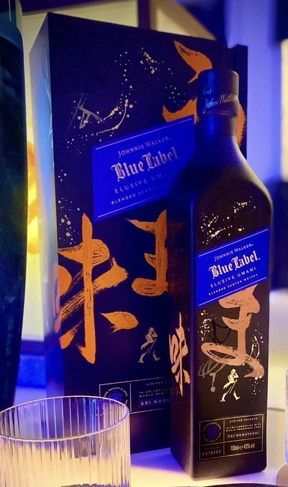 Johnnie Walker Umami Elusive blue Label 0,7l 43% vol. Blended Malt Scotch Whisky