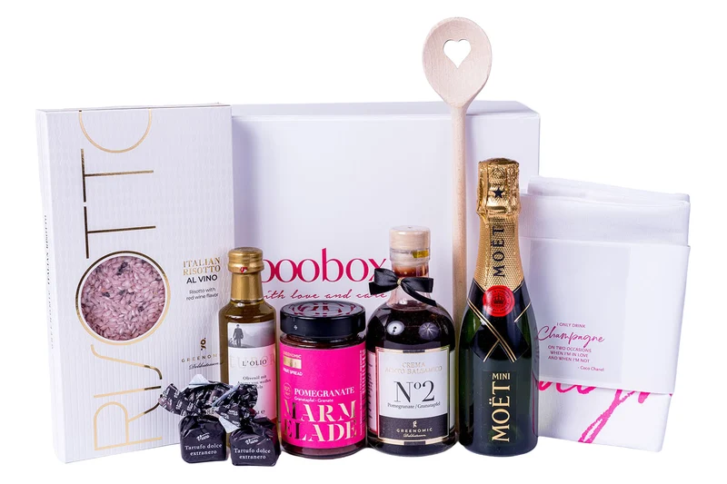 Große Gourmet Geschenkbox mit Champagner, Trüffelöl & Delikatessen – edles Feinschmecker-Geschenk für Genießer