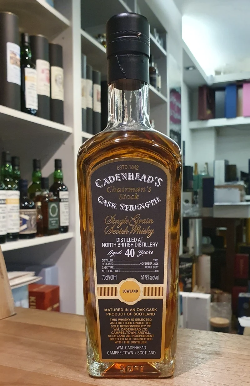 North British 1985 Single cask Chairman`s Stock Cadenhead's 40y 0,7l 51,9 %vol. schwarzes Eti