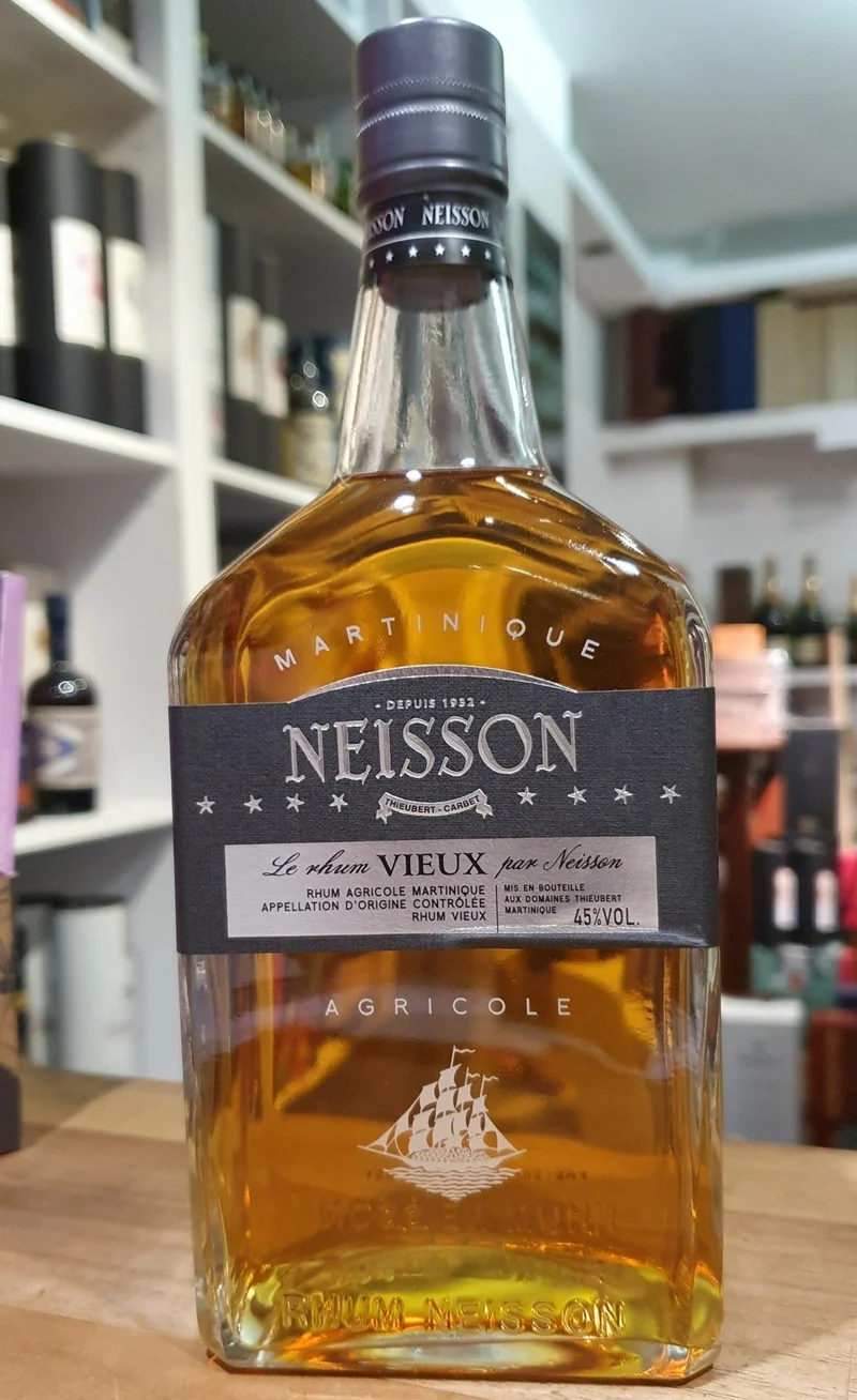 Neisson Le Rhum Vieux 45% vol. 0,7l o.GP Rum Agricole Rhum Martinique AOC braun