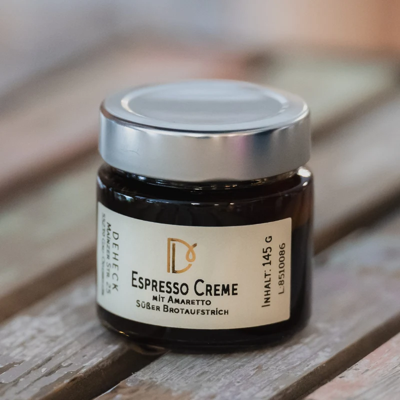 Espresso Amaretto Creme mit Schuss