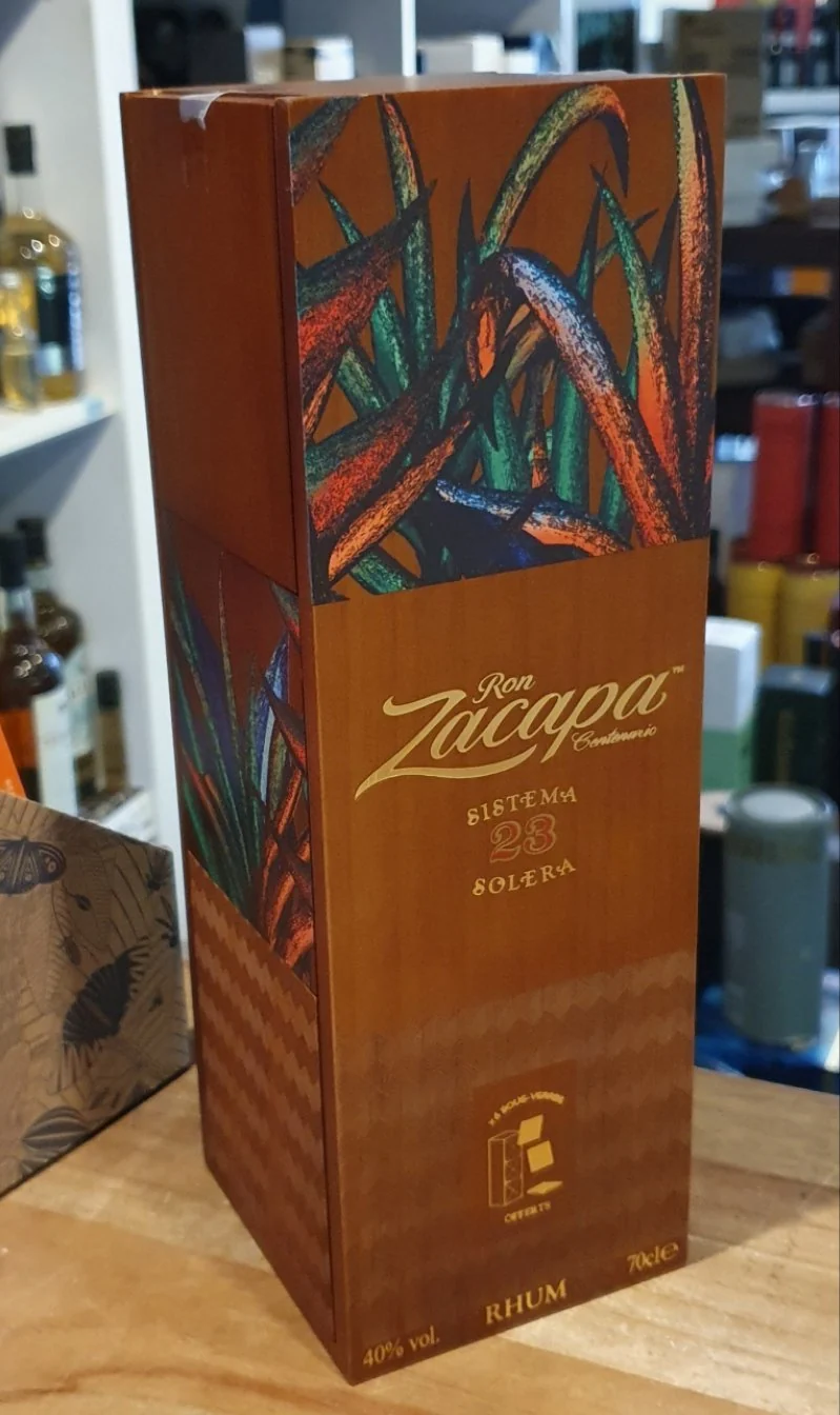 Ron Zacapa Centenario 23 Wooden Giftbox 0,7 40%vol. m.GP Rum Guatemala holz Untersetzer