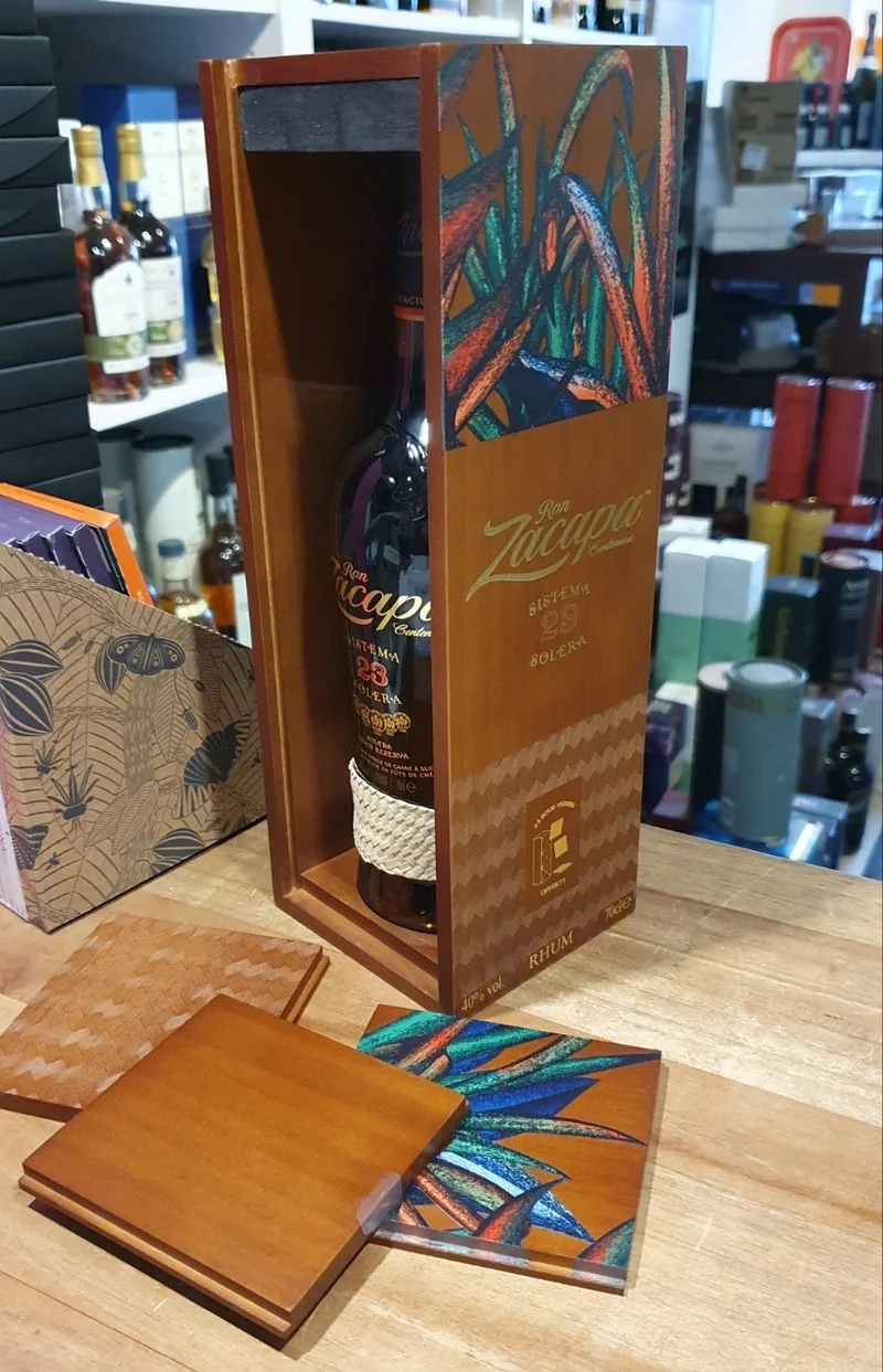Ron Zacapa Centenario 23 Wooden Giftbox 0,7 40%vol. m.GP Rum Guatemala holz Untersetzer