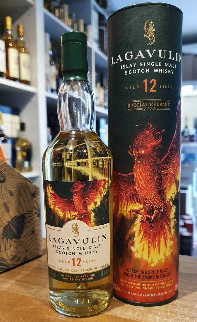 Lagavulin MINI 12y Special Release 2022 Single malt whisky 0,2l 57,3% vol.