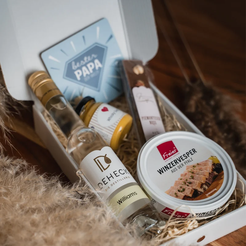 kleines Vatertag Geschenk - Schnaps & Feinkost für Papa