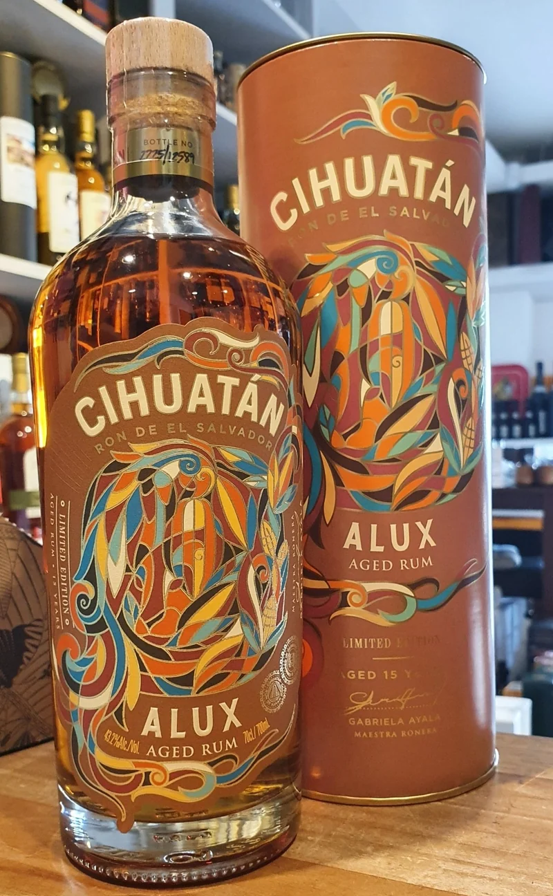 Cihuatan Alux 15y 2022 0,7l 43,2% vol. Rum el salvador