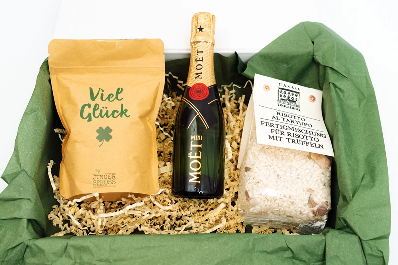 Champagner Geschenkbox mit Risotto & Sonnenblume – Edle Glückwünsche zum Feiern