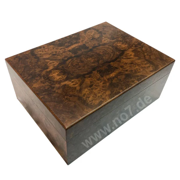 Humidor CENTURY Legion by Marc André WALNUSS WURZELMASER (50-60 Zig.)