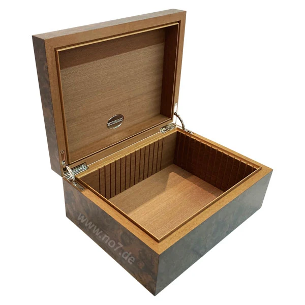 Humidor CENTURY Legion by Marc André WALNUSS WURZELMASER (50-60 Zig.)