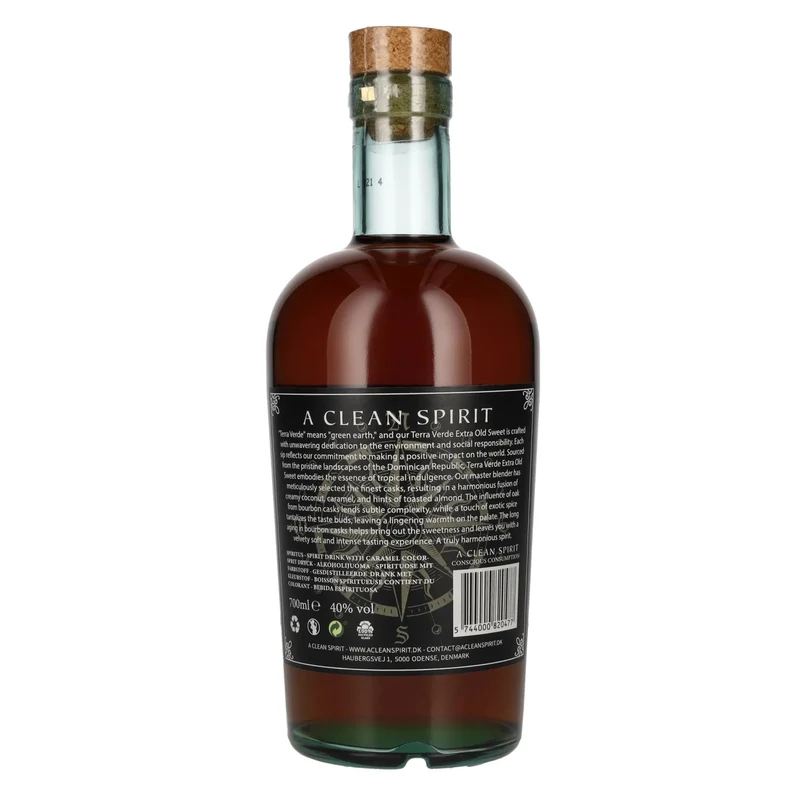 Terra Verde Extra Old Sweet Original Rum Based Spirit 40% Vol. 0,7l