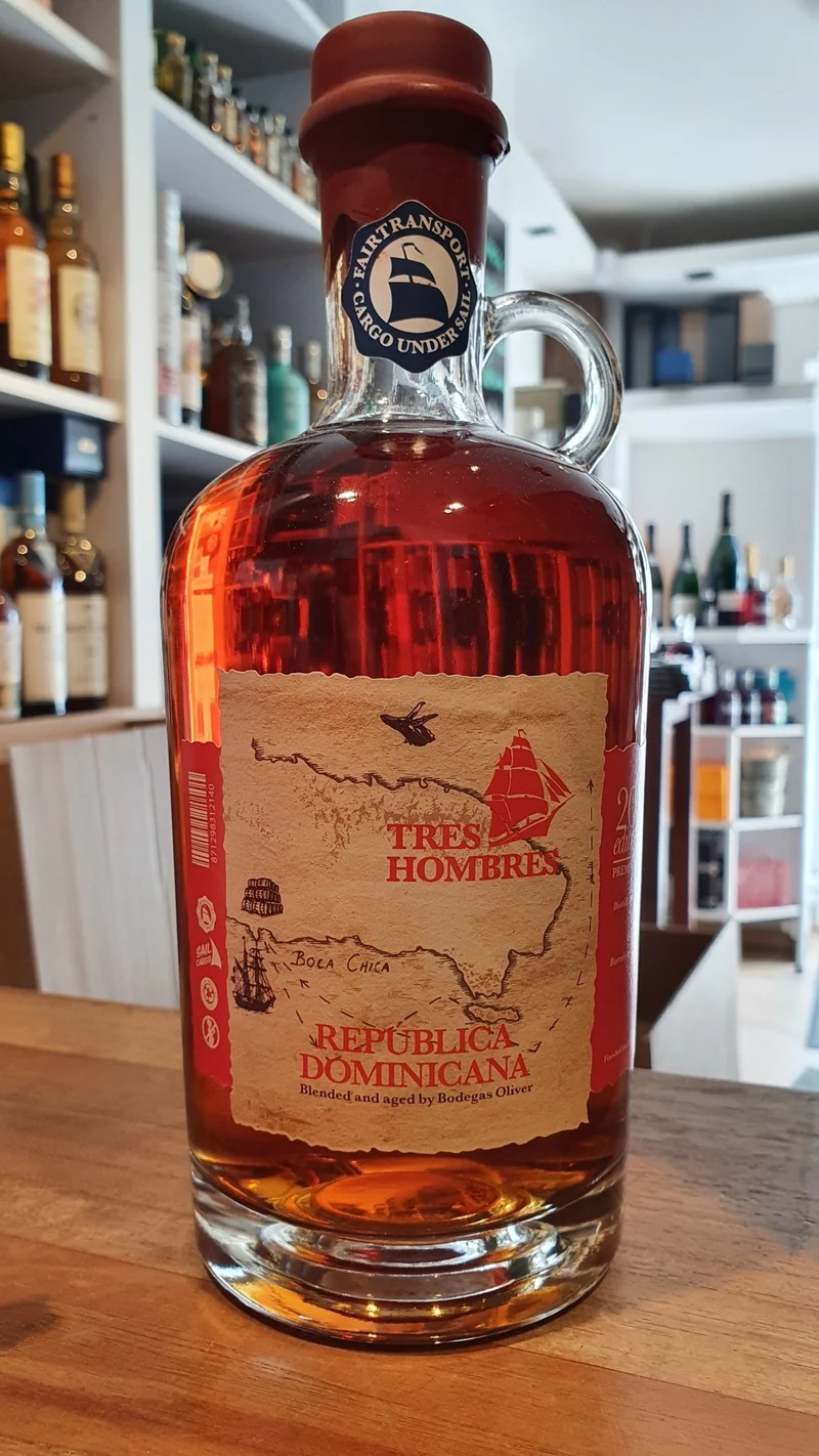 Tres Hombres Edition 48 Rum Dominican Rep.18y Solera 0,7l 43%vol.