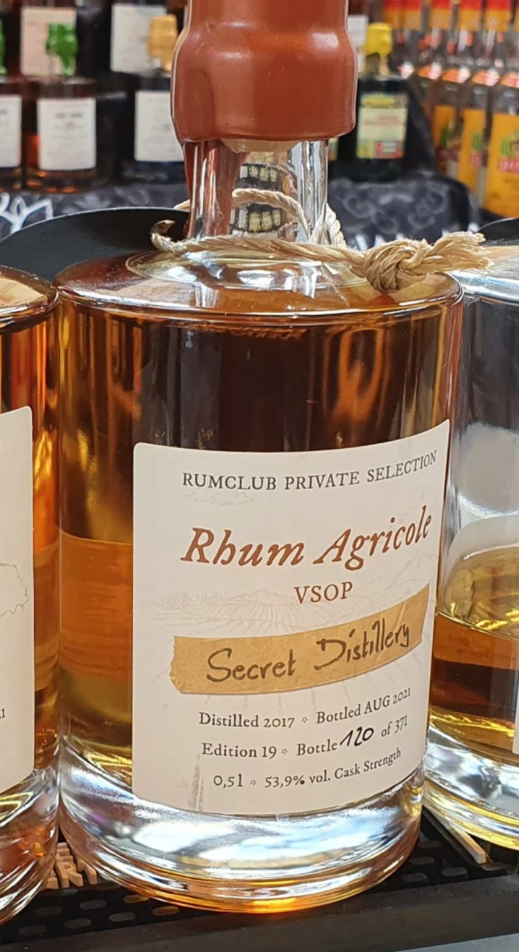 Rumclub Ed. 19 La Favorite secret Martinique 53,9% vol. 0,5l Single cask Rum club Rhum agricole