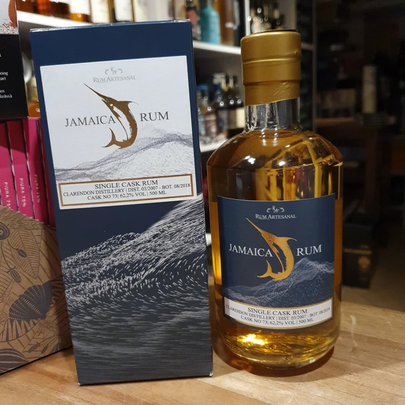 X RA Jamaica 2007 Clarendon Distillery Nr. 73 0,5l 62,2% vol. Rum Artesanal