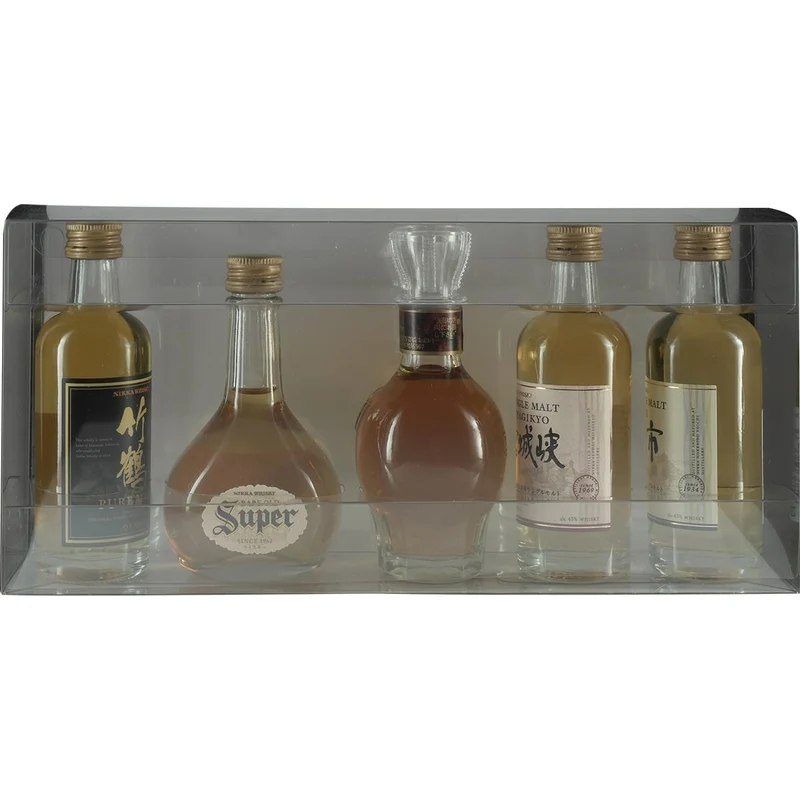 Nikka Miniature Destillery Gift Set