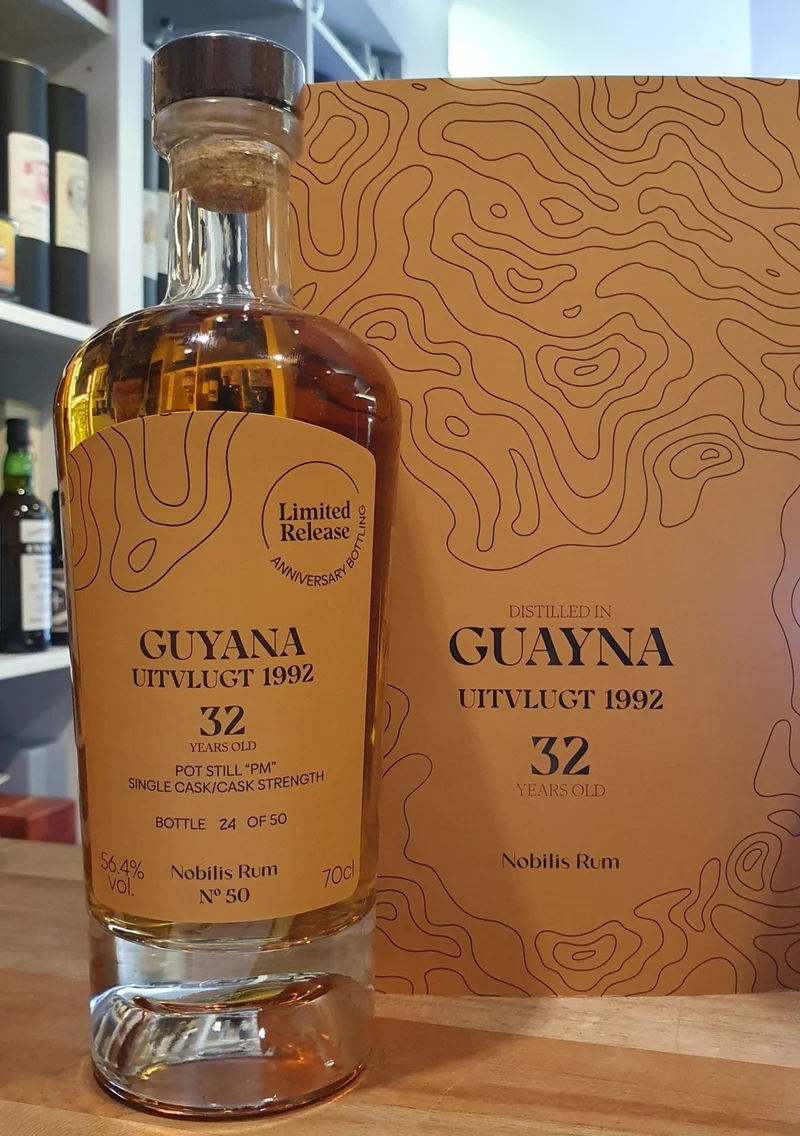X Nobilis Guyana Uitvlugt 1992 Pot Still PM 0,7l #50 32y 56.4 % vol.single cask rum