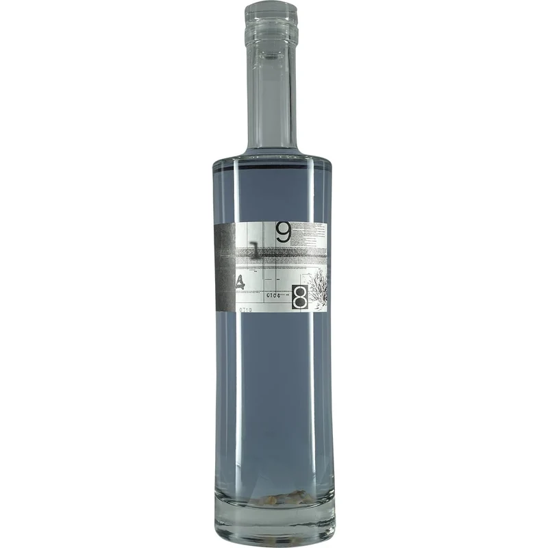 Benizakura 9148 # 0104 japanese Craft Gin