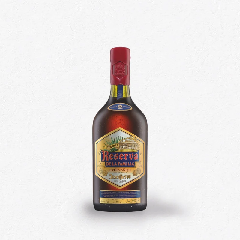 Jose Cuervo Reserva de la Familia Extra Añejo 100% de Agave Tequila 38% 0,7L