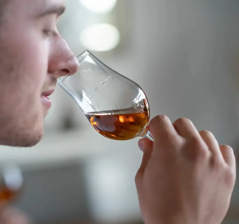 RUM Tasting Medium