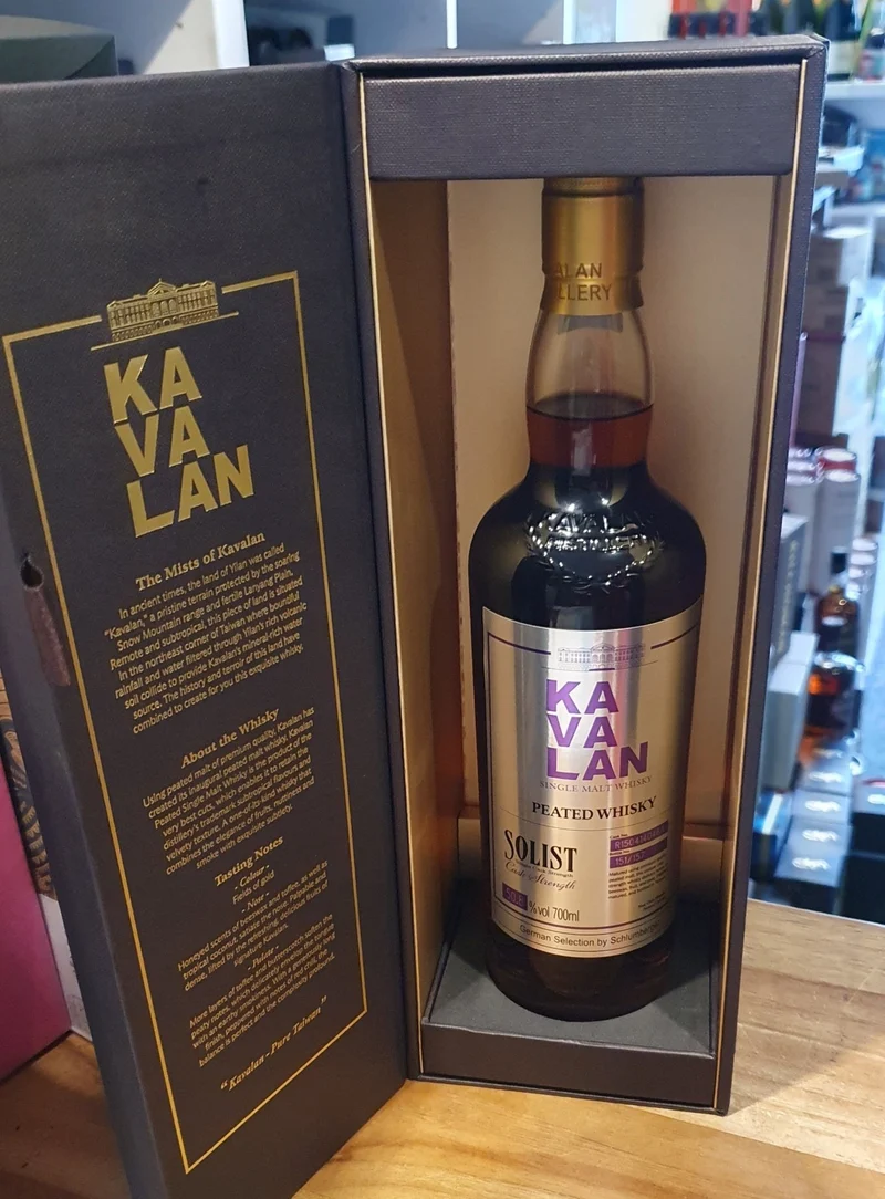 X Kavalan Solist Peated 2015 single cask 0.7l Fl 50,8%vol. Taiwan Whisky eckig 4046A