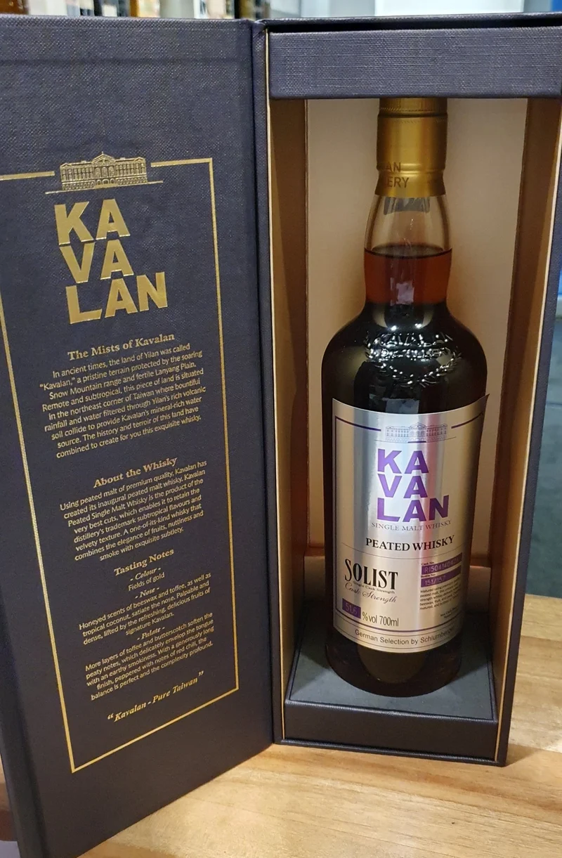 X Kavalan Solist Peated 2015 single cask 2022 0.7l Fl 51,6%vol. Taiwan Whisky #R150414042A eckig