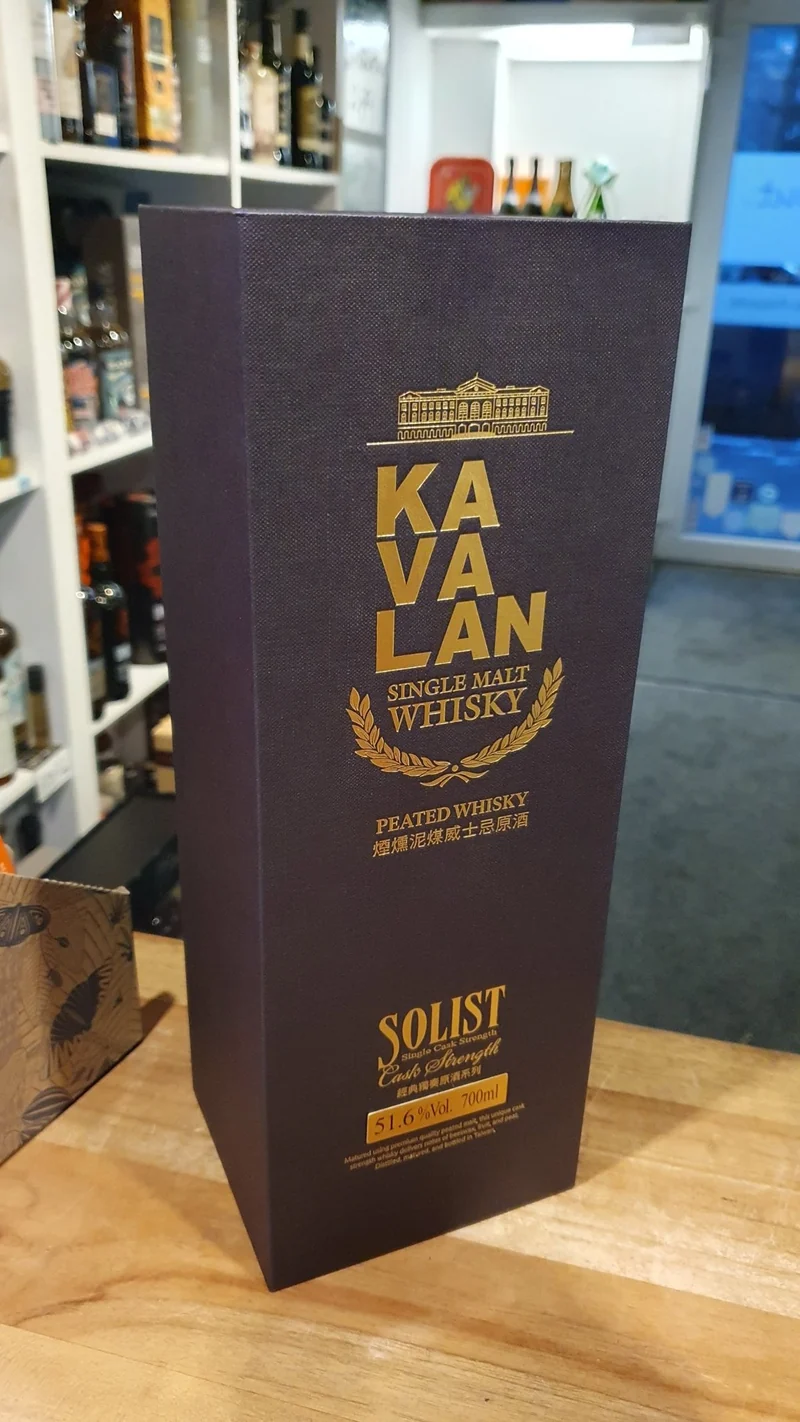 X Kavalan Solist Peated 2015 single cask 2022 0.7l Fl 51,6%vol. Taiwan Whisky #R150414042A eckig