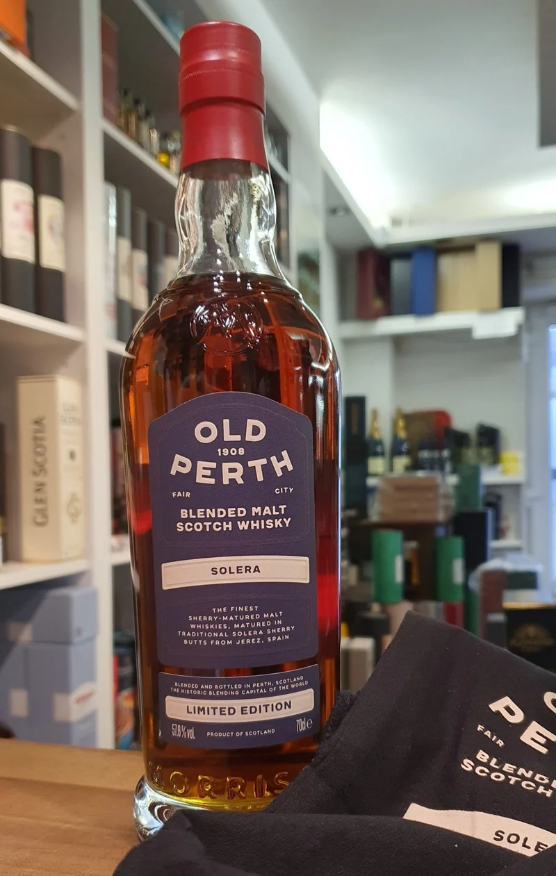 Old Perth 70y Solera Edition 0,7l 57,6% vol. Whisky cask strength Morrison