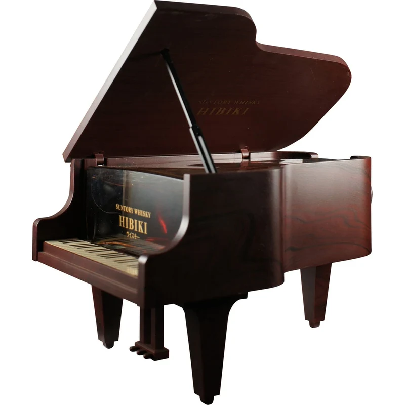Suntory Hibiki Klavier / Piano