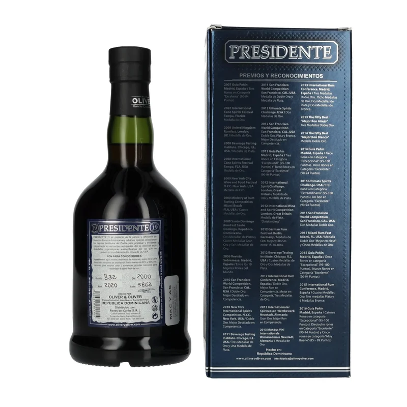 Presidente Marti 19 Sistema Solera 40% Vol. 0,7l in Geschenkbox