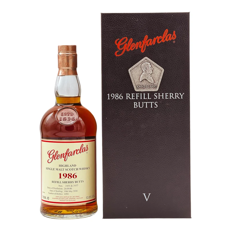 Glenfarclas | 29 Jahre | 1986/2016 | Family Collector Series V | Sherry Butts #3454 & 3457 | 53,8%